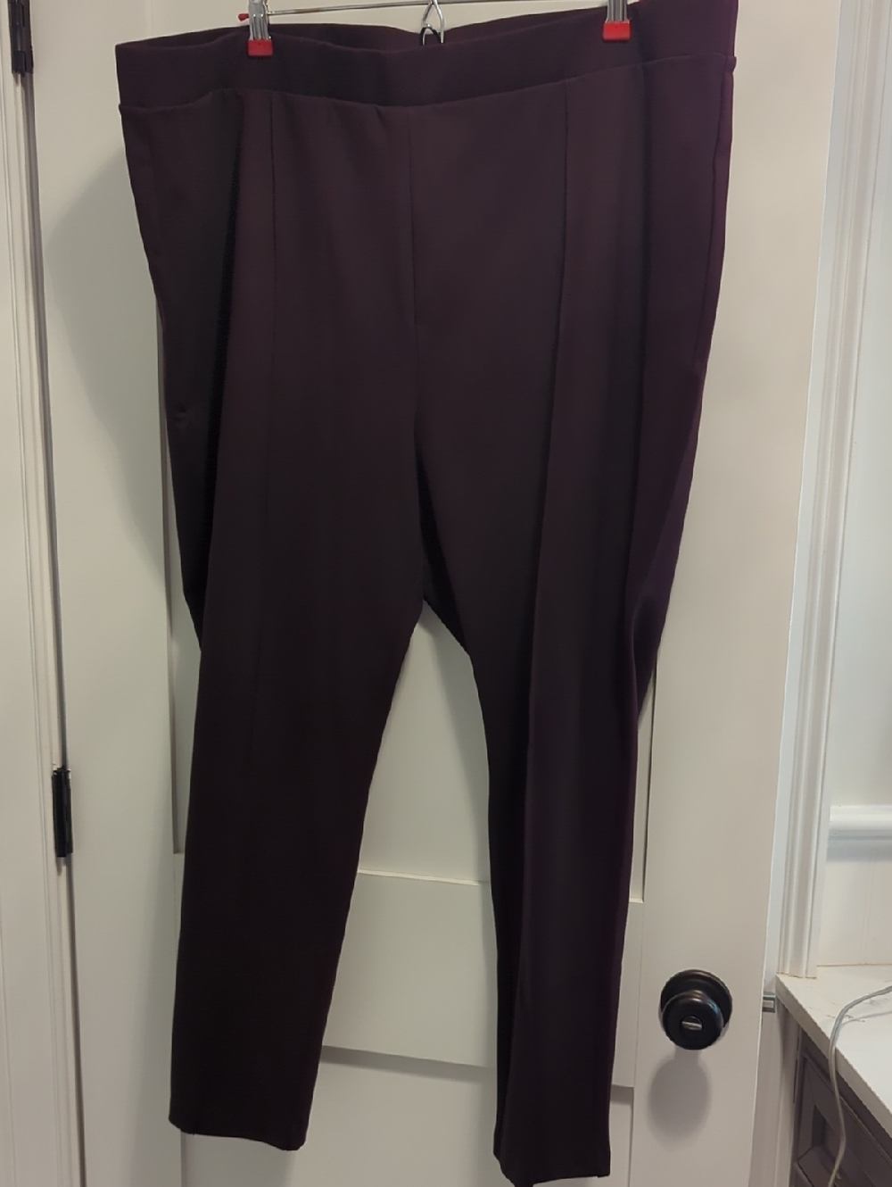 Old Navy Straight-Leg Dress Pants in Plum